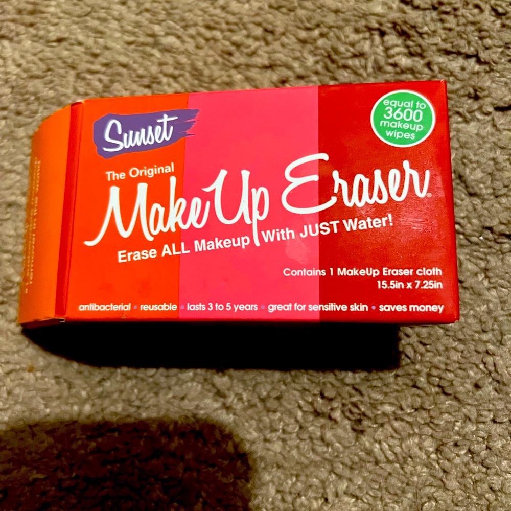 Makeup eraser